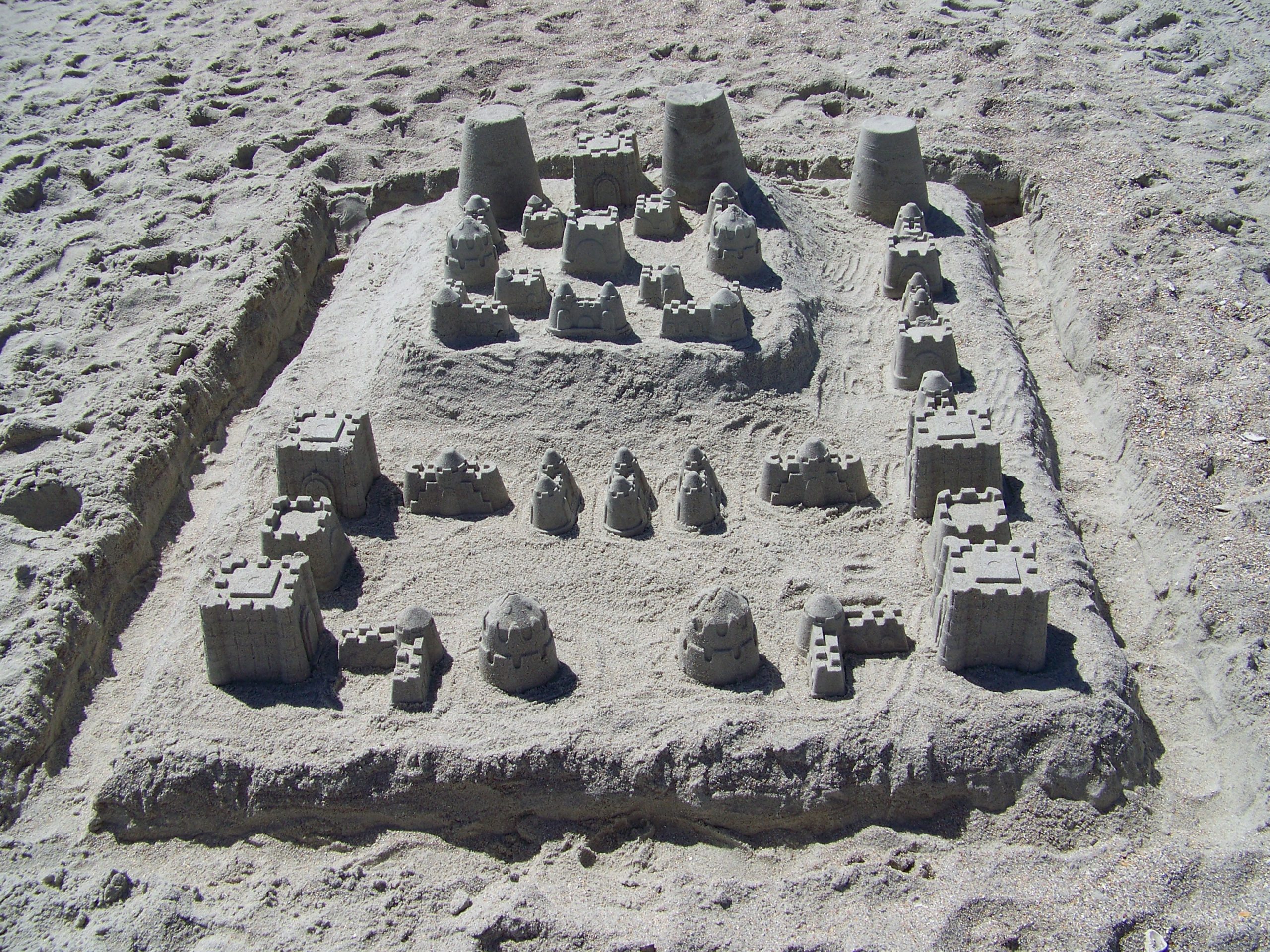 MYRTLE BEACH, SC ~ SHARK TEETH ADVENTURE - Inspirational Travel Adventures
