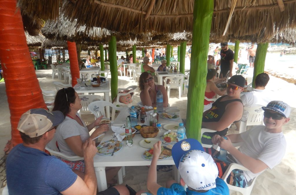 Cozumel Mariachi entertainment beach lunch