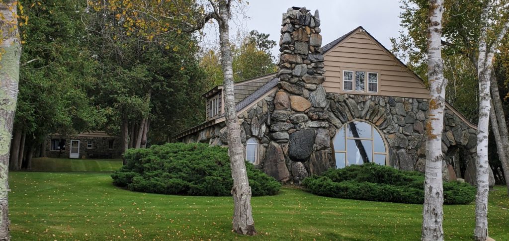 EXPLORE EARL YOUNG'S MUSHROOM HOUSES IN CHARLEVOIX, MICHIGAN