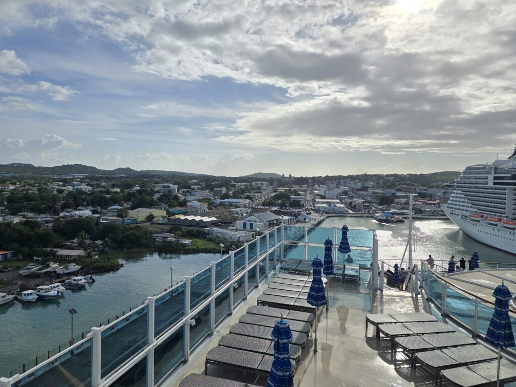 ANTIGUA & BARBUDA